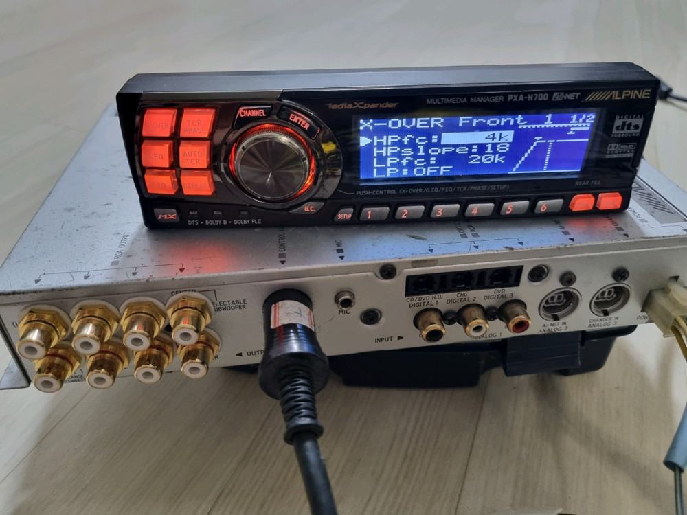 알파인 H700 프로세서(음질튜닝) 이미지