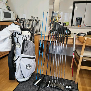 A급 테일러메이드 M4 풀세트 및 말본스탠드백 이미지