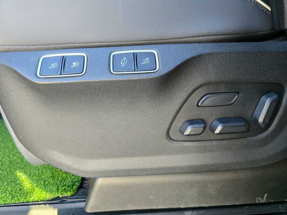 스타리아라운지 7인승 2열 릴렉션시트 이미지