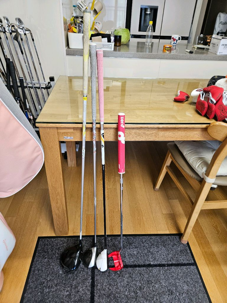 여성용 테일러메이드 M4 풀세트 및 신품캐디백 세트 이미지