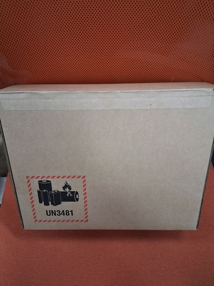 미개봉 새제품 아이패드프로13 셀룰러 512GB 판매합니다. 이미지