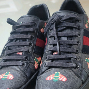 구찌 에이스 벌 프린트 GG 수프림 스니커즈 (270) 신발장정리제품 상세 설명모델명: 구찌 429445 (이탈리아 이미지