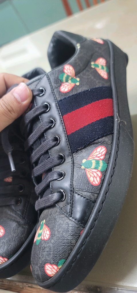 구찌 에이스 벌 프린트 GG 수프림 스니커즈 (270) 신발장정리제품 상세 설명모델명: 구찌 429445 (이탈리아 이미지