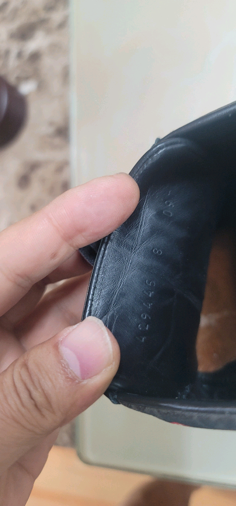 구찌 에이스 벌 프린트 GG 수프림 스니커즈 (270) 신발장정리제품 상세 설명모델명: 구찌 429445 (이탈리아 이미지