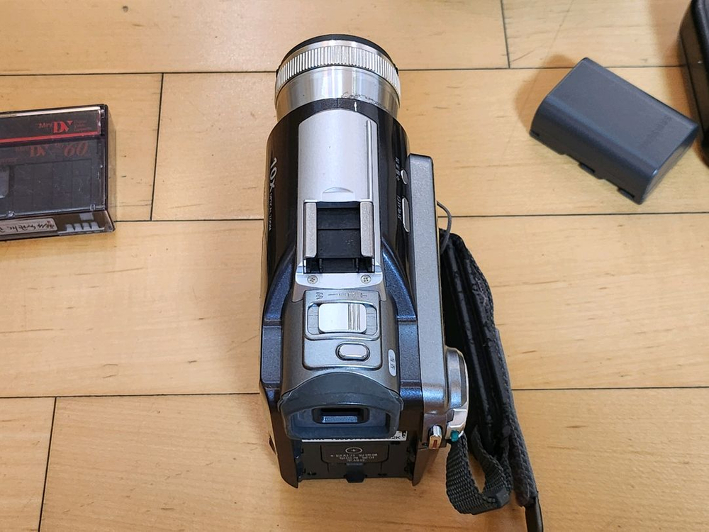 삼성 VM-DH200 6mm 디지털 비디오 캠코더 카메라 핸디캠 이미지