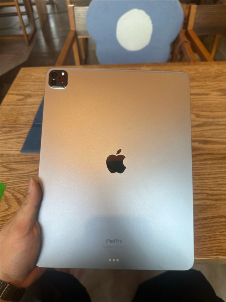 아이패드 프로 6세대 12.9인치 256기가 와이파이 실버 + 펜슬 2세대 이미지