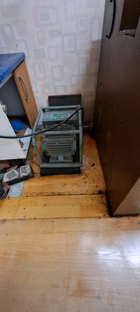 유압프레스 이미지