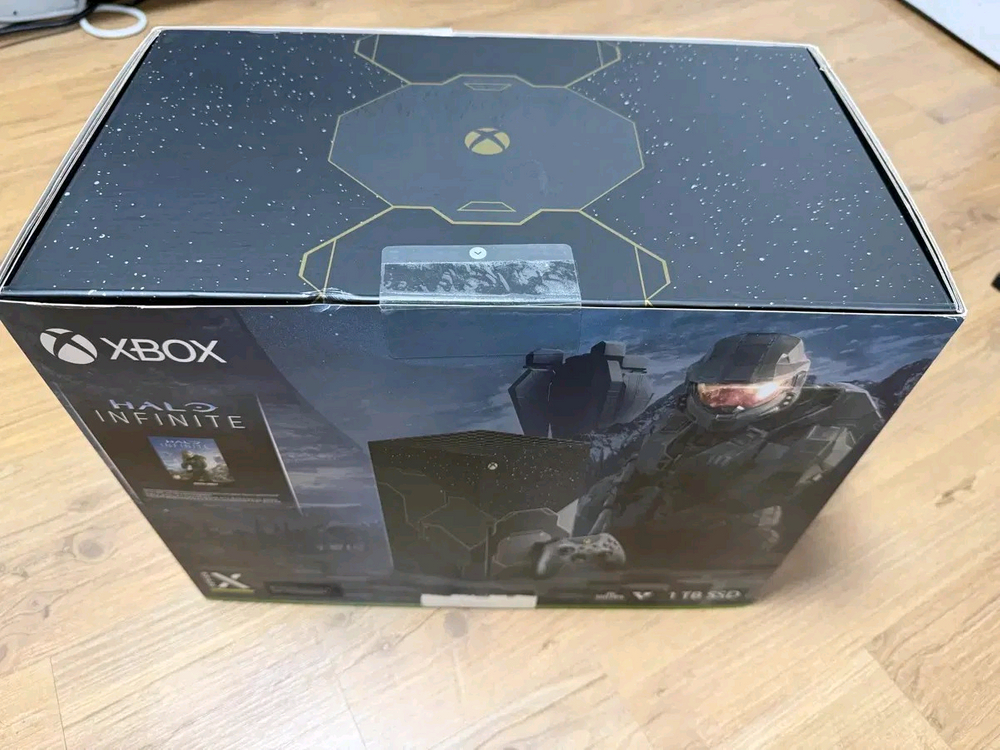 엑스박스 시리즈 X(엑시엑) 헤일로 에디션 이미지