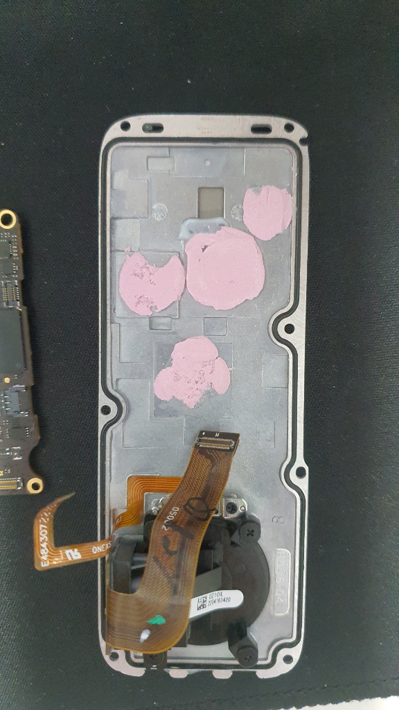 Insta360 ONE X2 부품 및 배터리 충전기 이미지