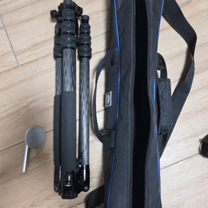 시루이 트레블러7c 카본 삼각대 이미지