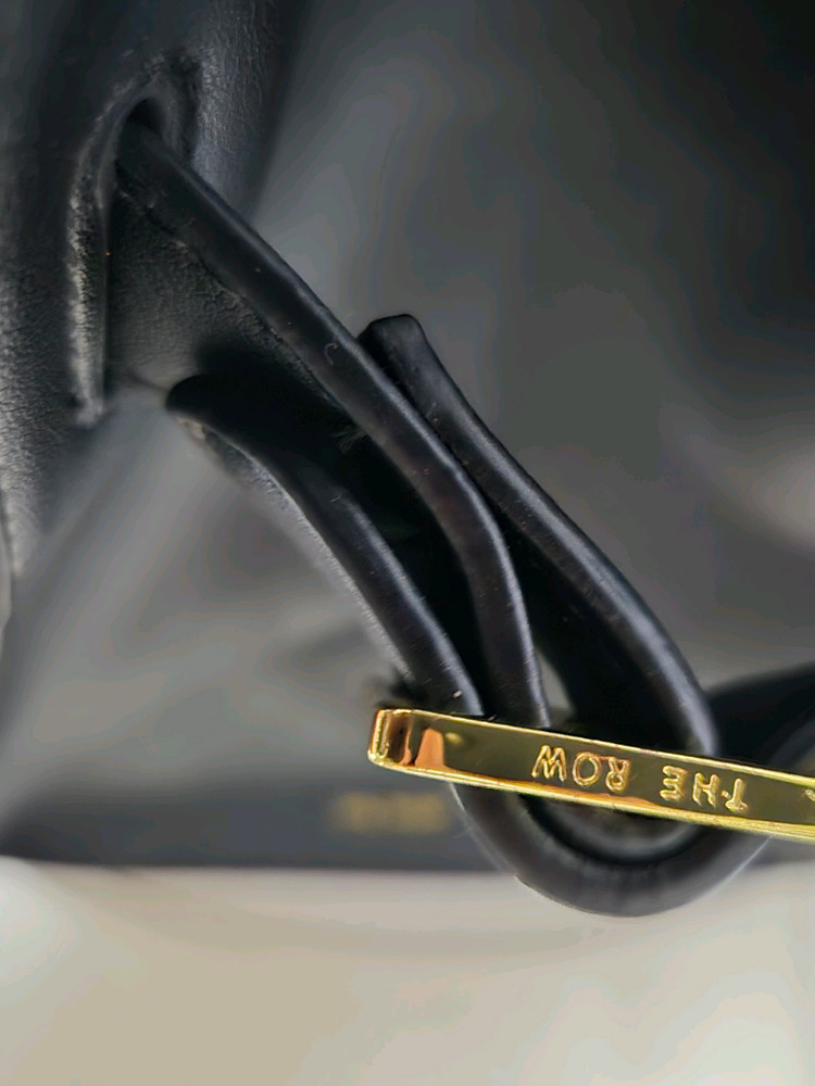 더로우 마고백15 이미지