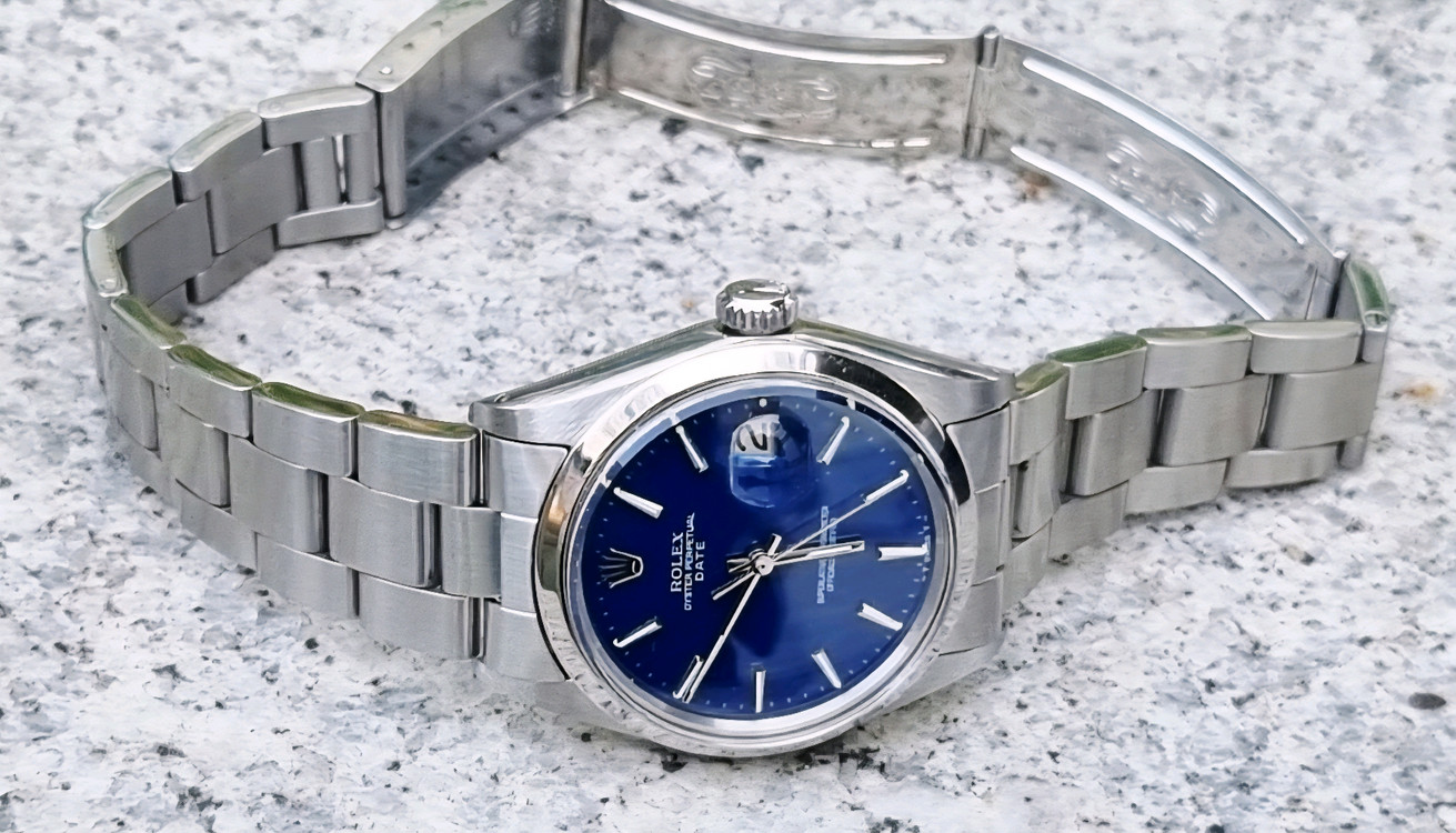 롤렉스 오이스터 퍼페츄얼 데이트 (청판 Ref. 1500) 이미지