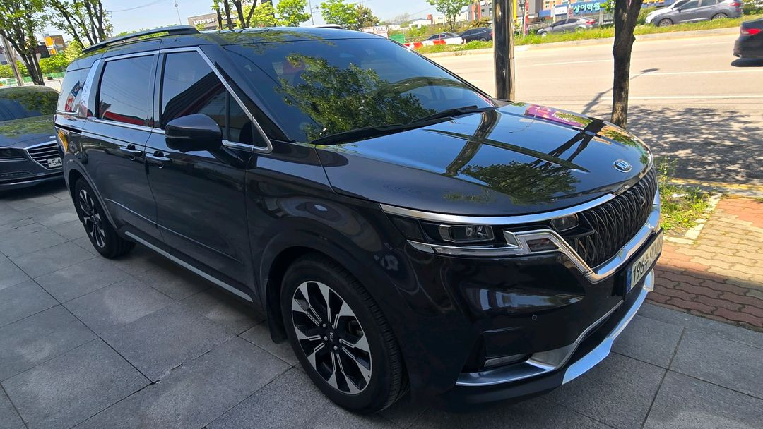 카니발 7인승 디젤 이미지