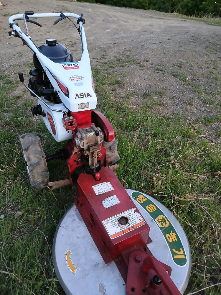 관리기 제초기 부착 이미지