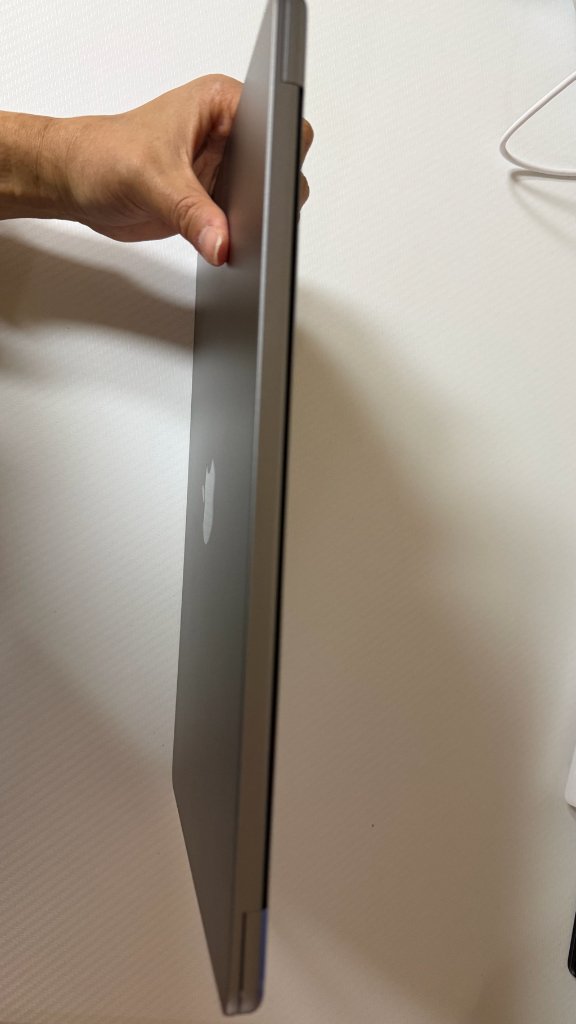 맥북 에어 13인치 m2 이미지