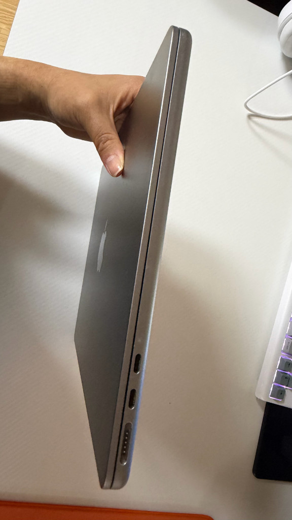 맥북 에어 13인치 m2 이미지