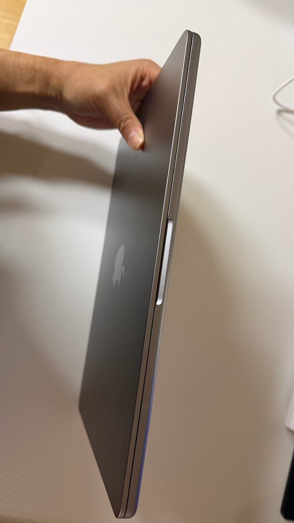 맥북 에어 13인치 m2 이미지