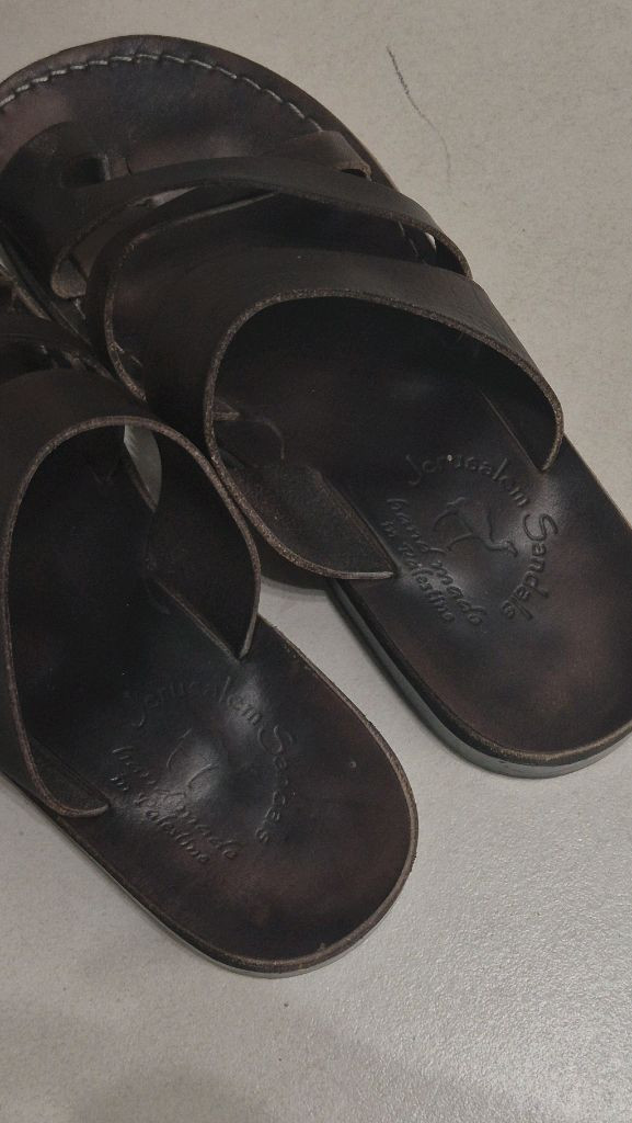 예루살렘 더굿셰퍼드 소가죽샌들 브라운 41(260~265) 이미지