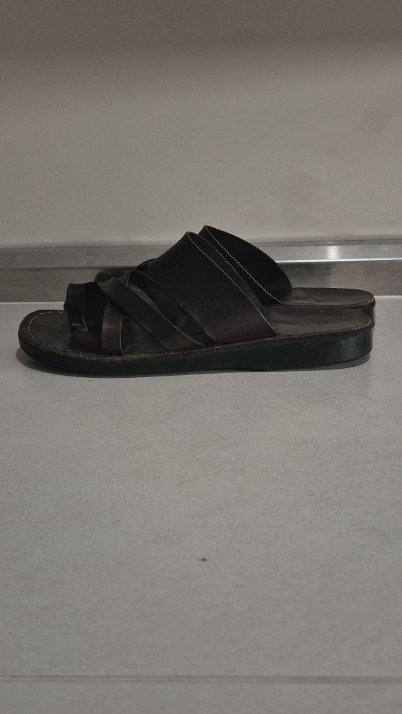 예루살렘 더굿셰퍼드 소가죽샌들 브라운 41(260~265) 이미지