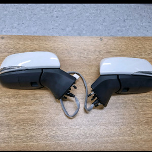 도요타 시에나4세대 사이드미러 이미지