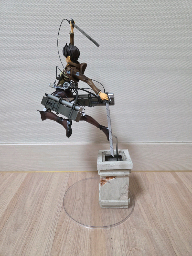 진격의거인 에렌 피규어 이미지