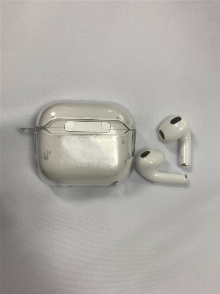 에어팟 3세대(맥세이프, 풀박) 이미지
