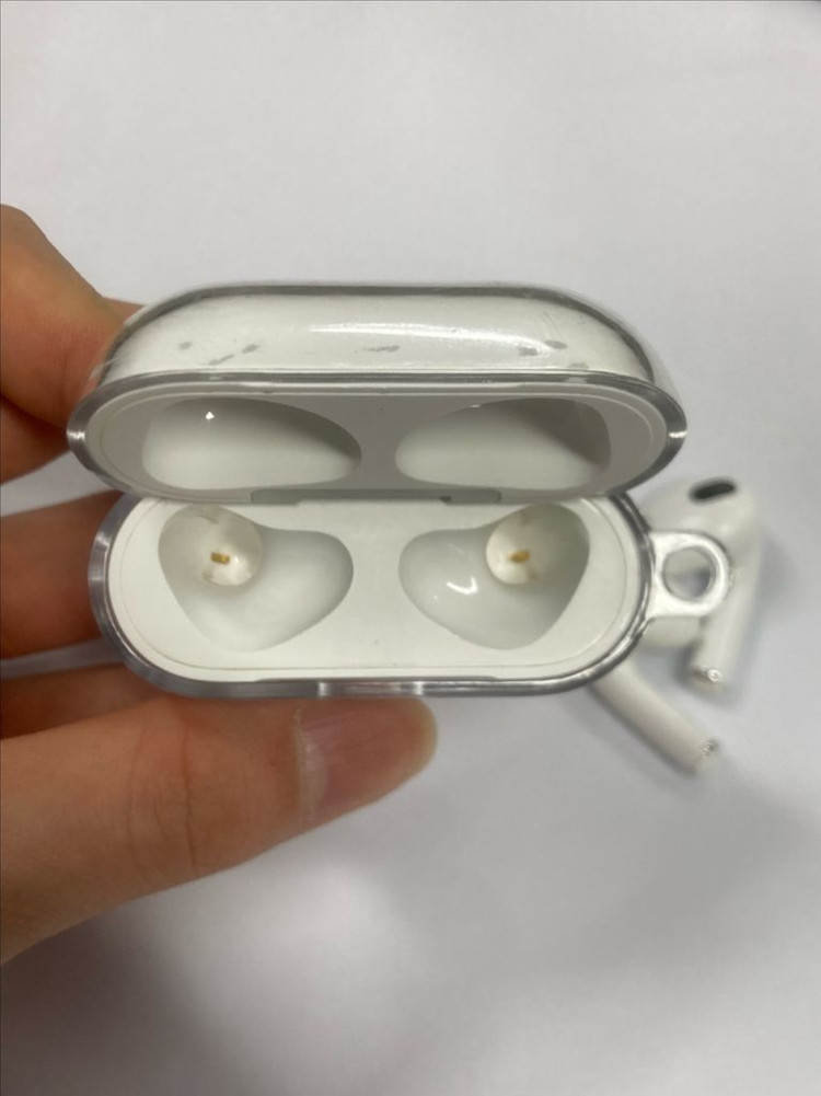 에어팟 3세대(맥세이프, 풀박) 이미지