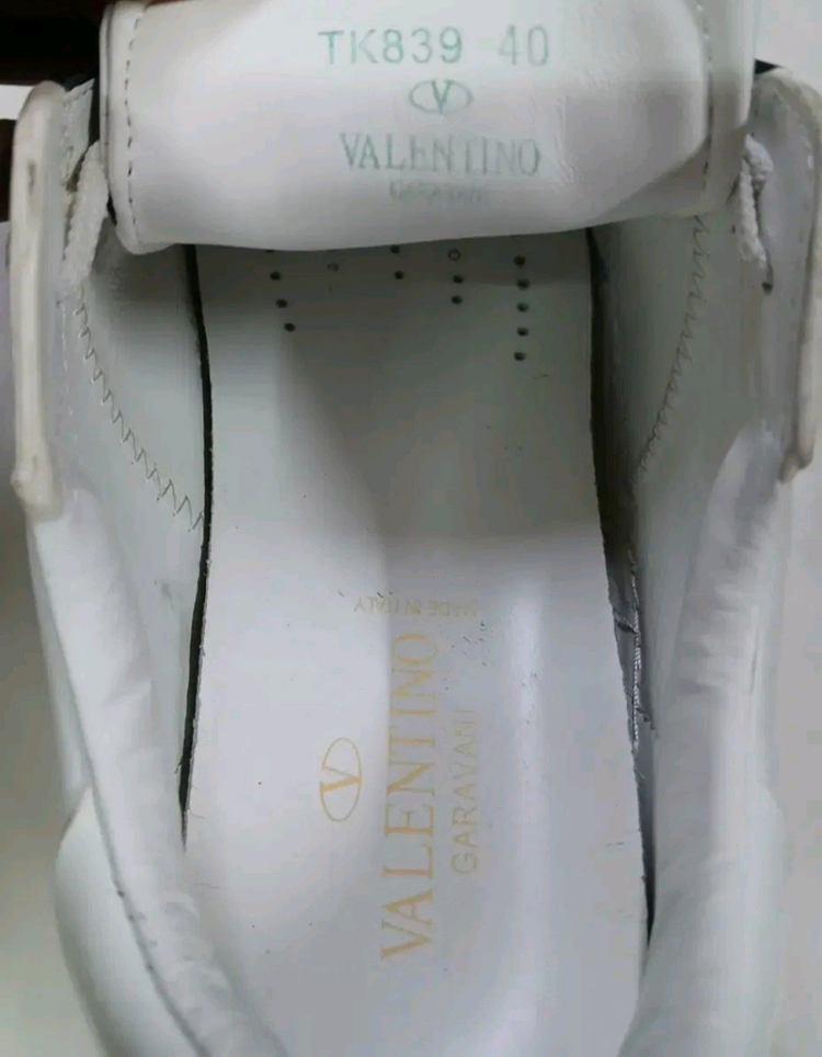 [정품 파격가 공용] 발렌티노 히든 스니커즈 신발 40(250)사이즈 루이비통 샤넬 구찌 펜디 프라다 에르메스 디올 이미지