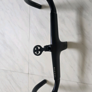 7세대 마돈 slr7 일체형 핸들바 이미지