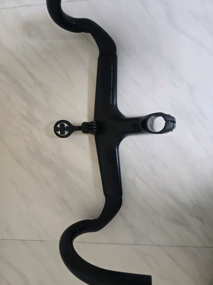 7세대 마돈 slr7 일체형 핸들바 이미지