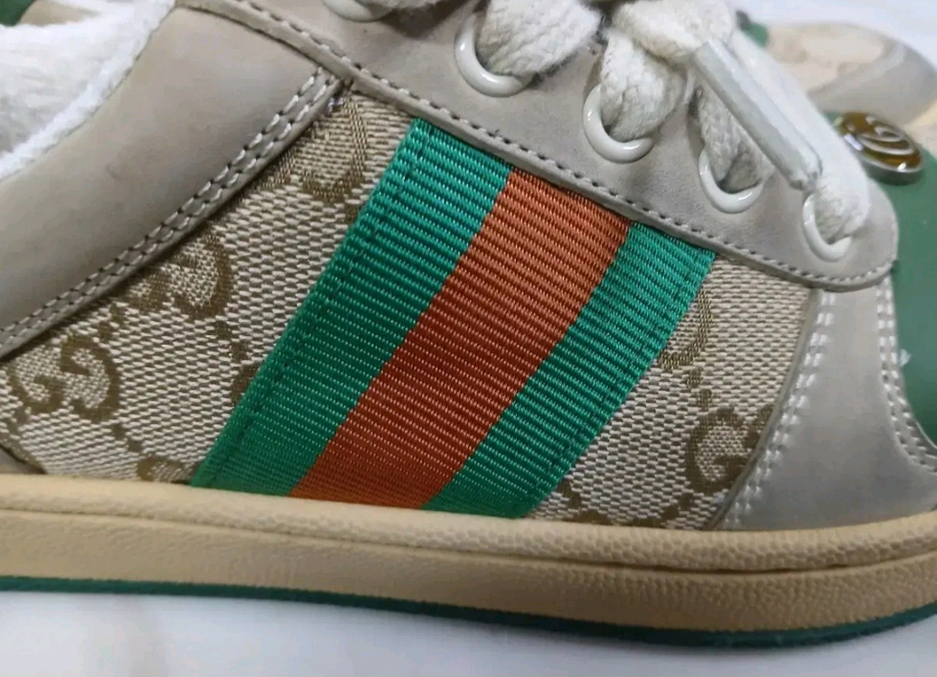 [새상품급 남여공용] 구찌 스크리너 레더. 화이트 스니커즈 신발 38사이즈 루이비통 샤넬 펜디 프라다 에르메스 디올 이미지