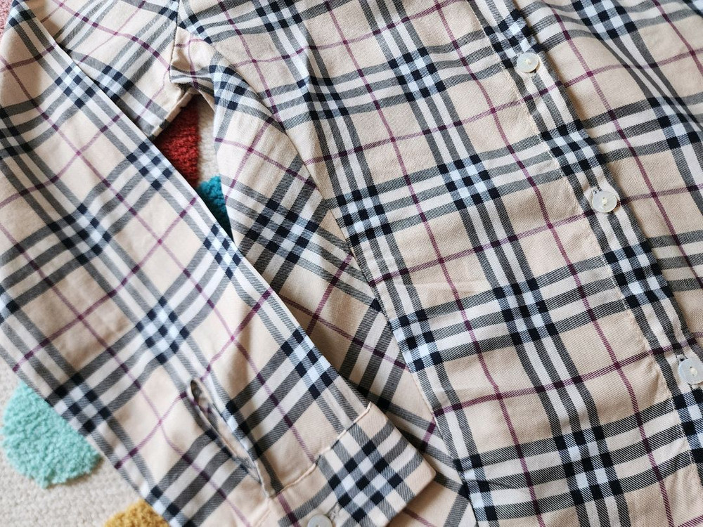 버버리 여아 셔츠 130-140. 10사이즈 이미지