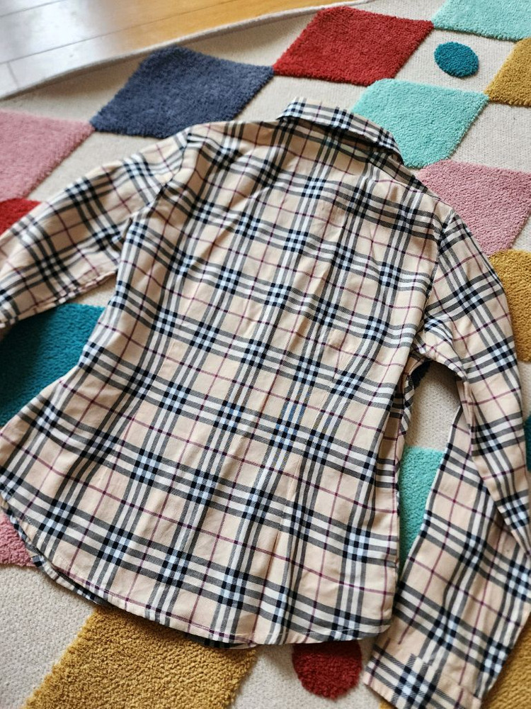 버버리 여아 셔츠 130-140. 10사이즈 이미지