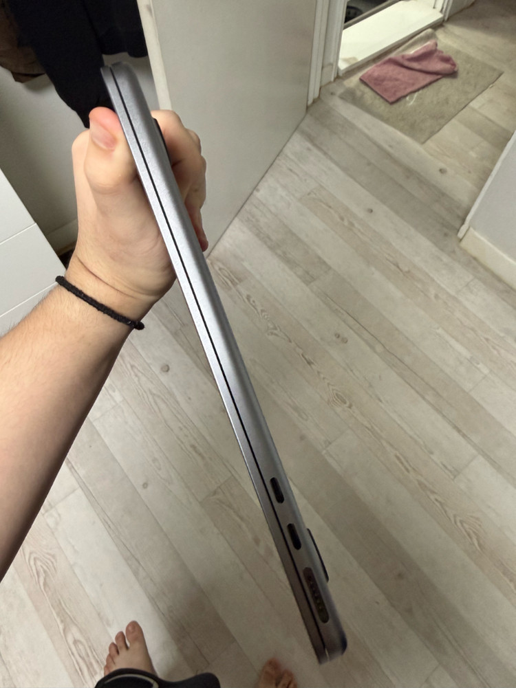 맥북에어 m2 스페이스 그레이 판매합니다 이미지