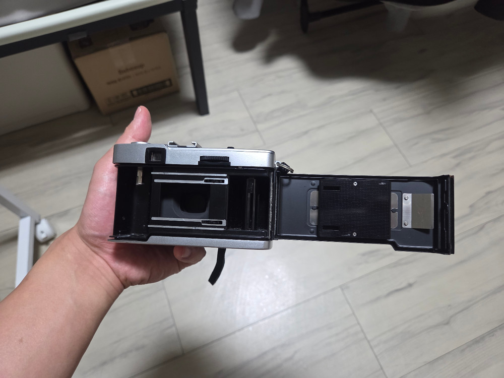 Olympus Trip 35 필름카메라 이미지