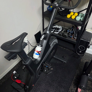 멜킨 실내자전거 이미지