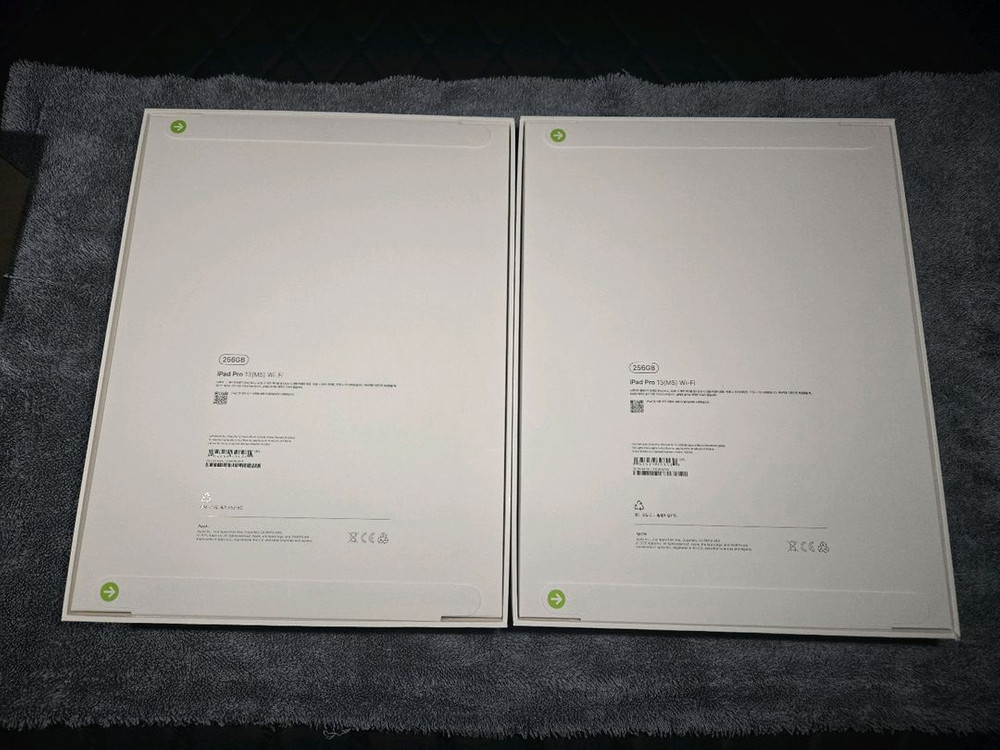 [미개봉] 아이패드 프로 13형 m5 wifi 256gb 실버 블랙 165만원 이미지