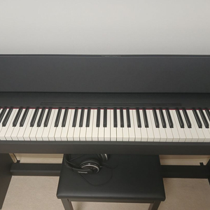 롤랜드 디지털 피아노 F107 (1년 이내, 상태 최상) 이미지