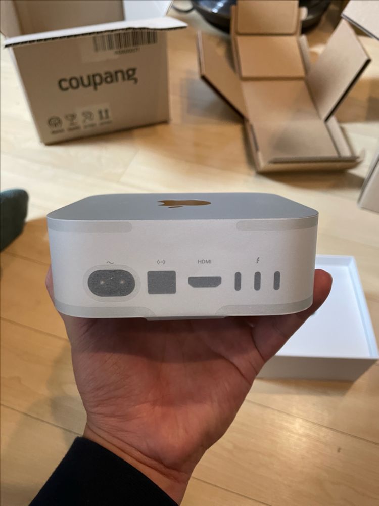 애플 맥미니 M4 Pro 12코어, SSD 1TB, Ram 24G 팝니다 이미지