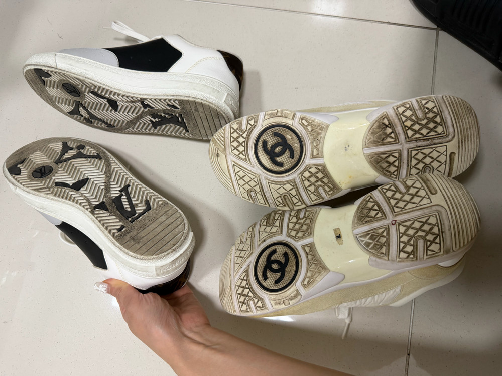 급처 정품 샤넬운동화 루이비통운동화 샤넬스니커즈 루이비통스니커즈 이미지