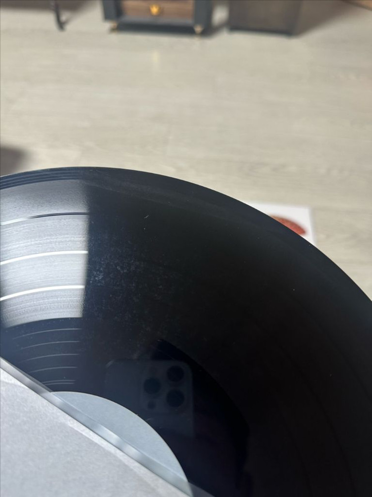 LP 판매 [ 아이유,백예린,카더가든,우효,ADOY,실리카겔 등 15장 ] 일괄우대 이미지