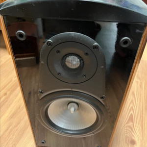 에너지 베리스타 북쉘프 스피커 이미지