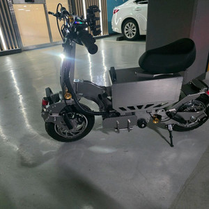 위페드 Y콤포 60A 전동킥보드 이미지