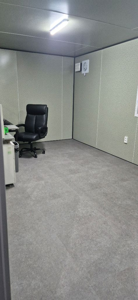 3x6 컨테이너 쌔거 팝니다. 이미지