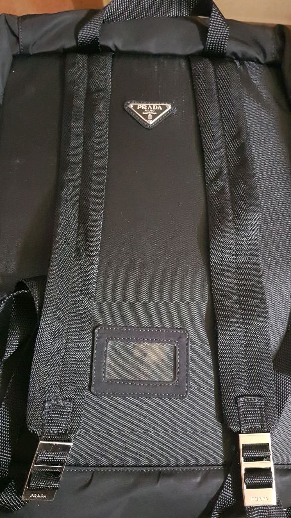 프라다 v135 백팩 팝니다[가격내림] 이미지
