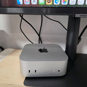 맥미니 m4 기본형 판매합니다. 이미지