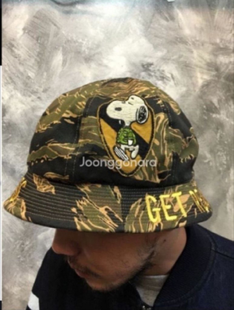 (가격인하) 베트남전 스누피 일본 복각 카모 버켓햇 7과 1/2 모자 버킷햇 이미지