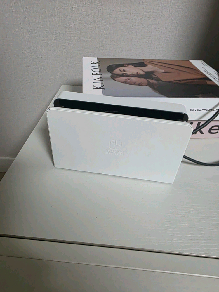 닌텐도 스위치 oled 화이트 풀박스 판매합니다 이미지