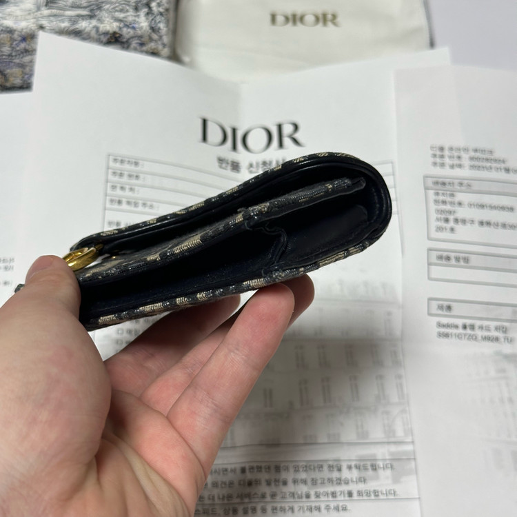 [풀구성] 디올 오블리크 새들 플랩 카드지갑 베이지 이미지