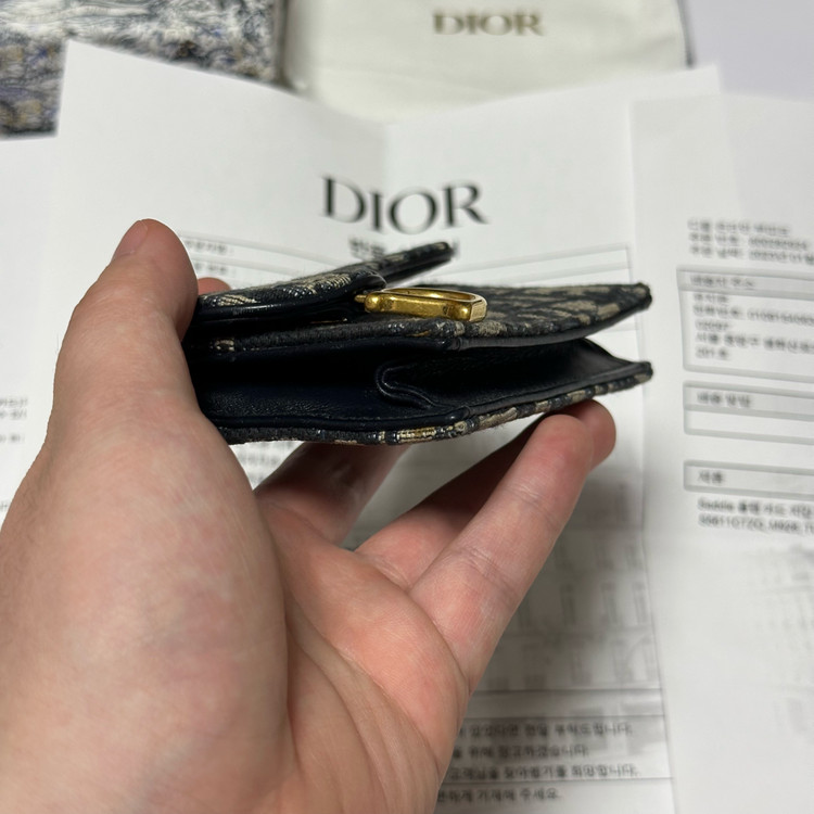 [풀구성] 디올 오블리크 새들 플랩 카드지갑 베이지 이미지